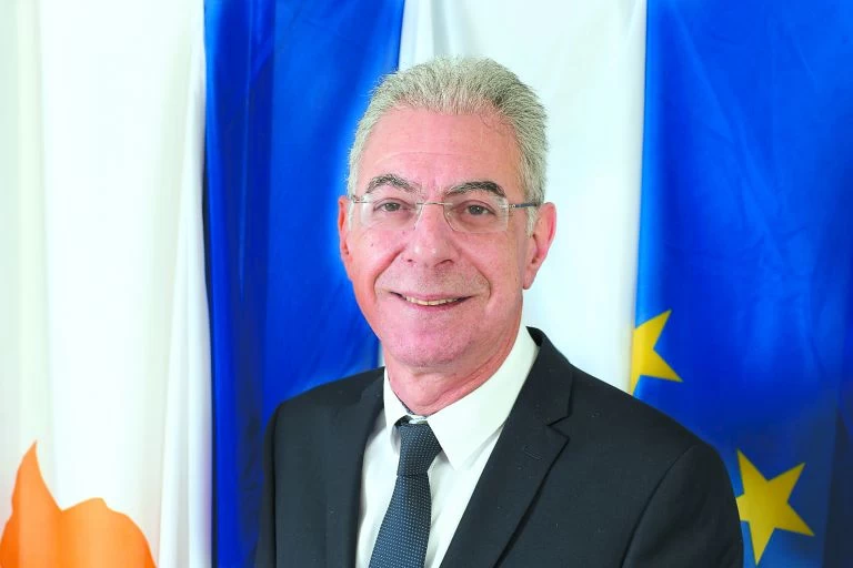 Κύπριος κυβερνητικός εκπρόσωπος: Η παραβίαση της κυπριακής ΑΟΖ συνιστά παραβίαση της ΕΕ
